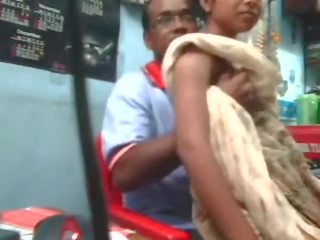 Индийски деси скъпа прецака от съсед чичо вътре магазин