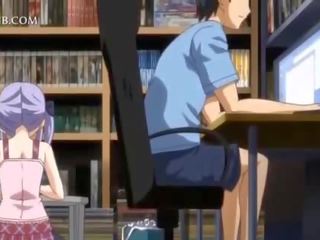 Malu anime patung dalam apron melompat craving peter dalam katil